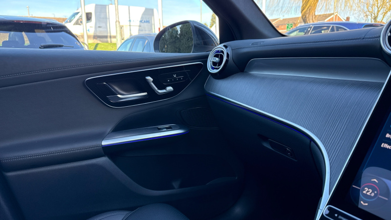 Mercedes-Benz GLC 300e 4Matic AMG Line Premium 5dr 9G-Tronic Estate